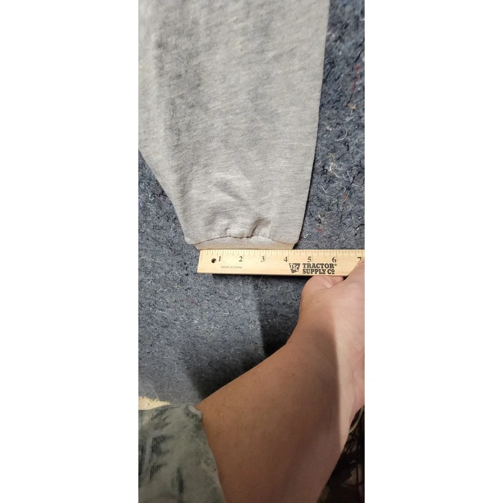 Autism Speaks Love Needs No Words Unisex‎ Long Sleeve Gary Blackground Size XL